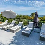Cozy In With Sauna Crikvenica