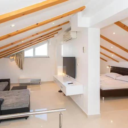 In With Sauna Holiday home Crikvenica