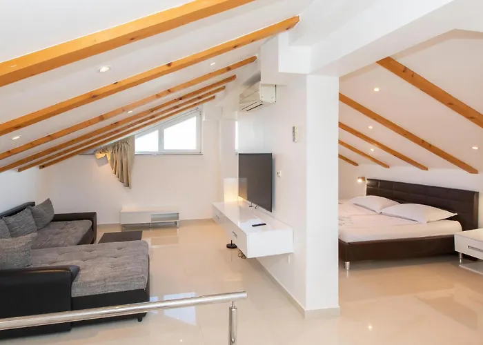 In With Sauna בית נופש קריקווניצה