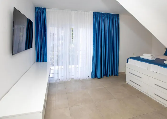 In With Sauna בית נופש